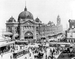 Swanston_and_Flinders_St_intersection_1927