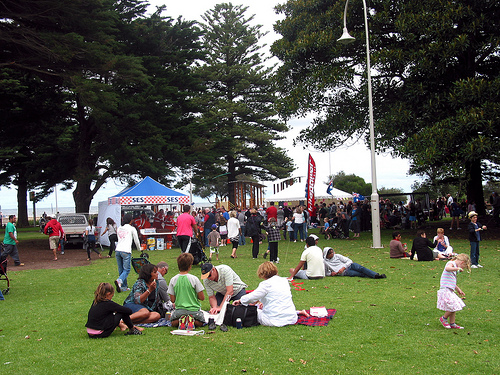 SES Sausage Sizzle 2