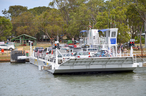 Raymond Island Ferry 01