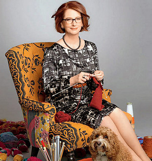 Julia Gillard knitting royal kangaroo